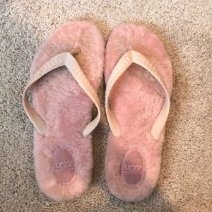 UGG light pink fluffy flip flops